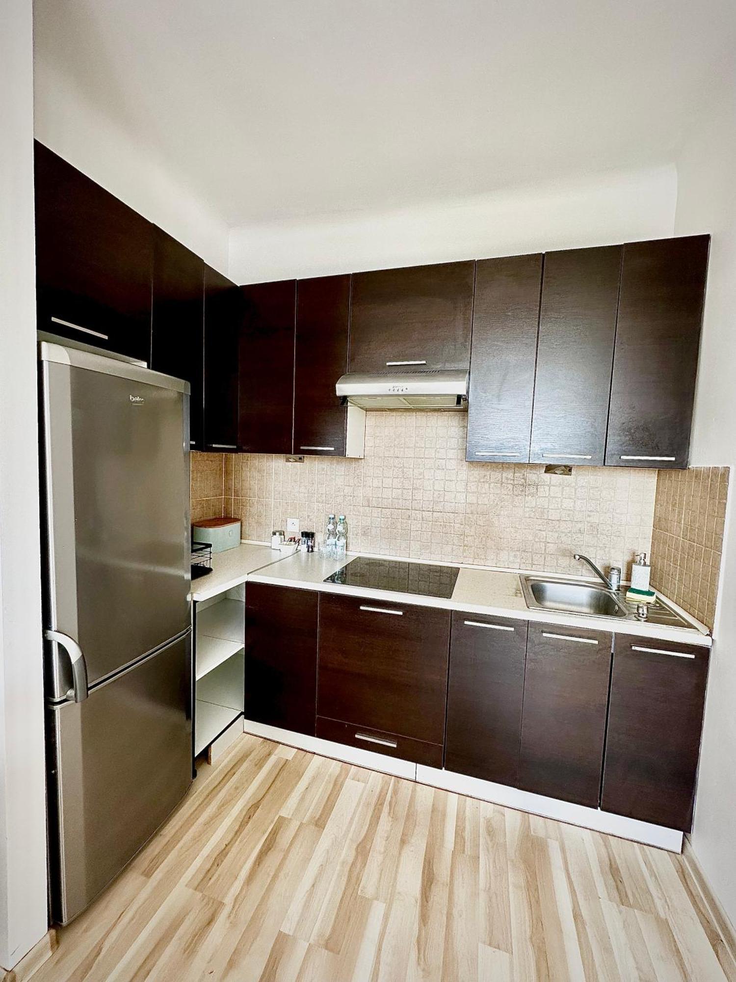 Apartament Blisko Centrum Lägenhet Warszawa Exteriör bild