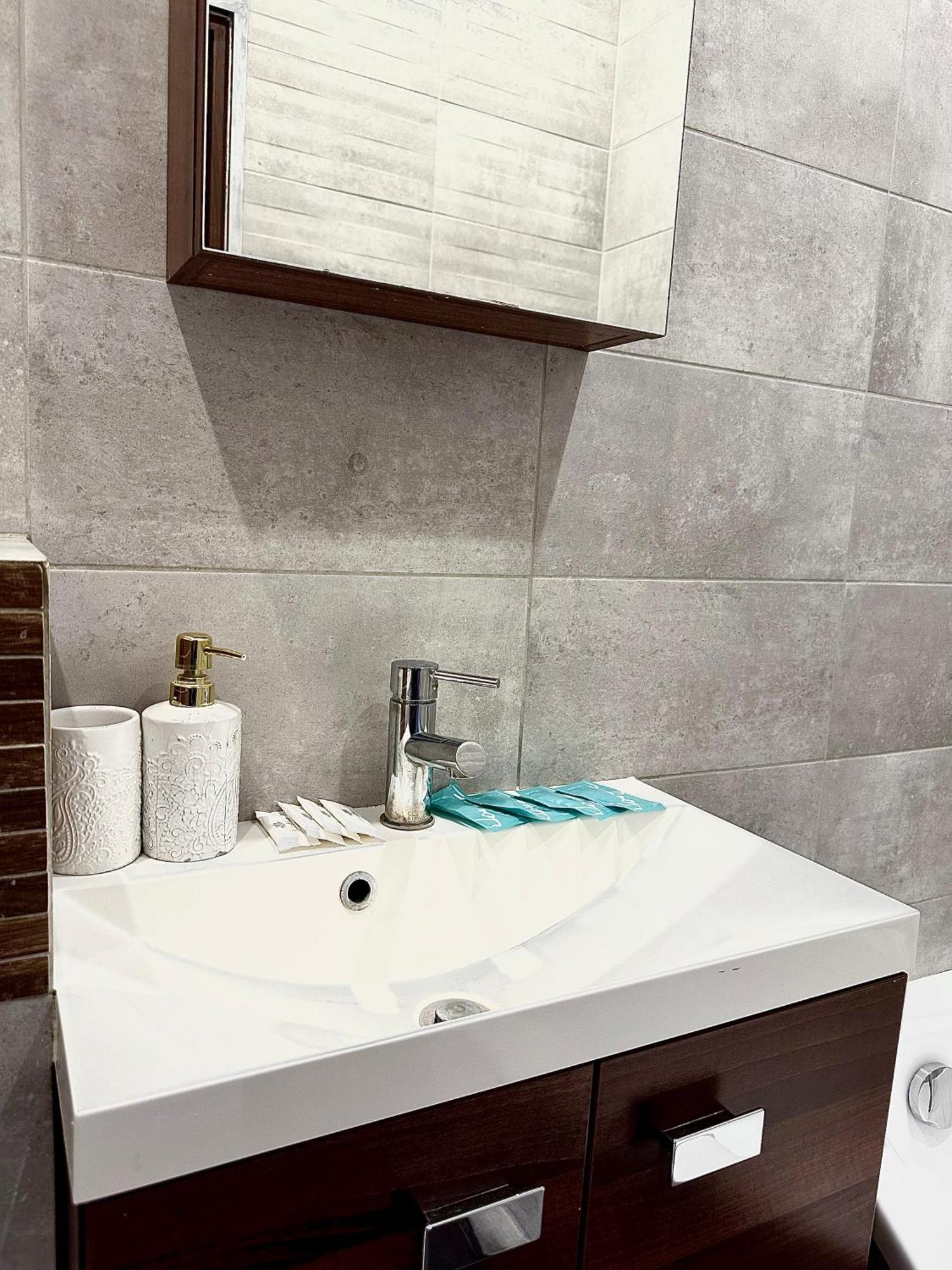Apartament Blisko Centrum Lägenhet Warszawa Exteriör bild